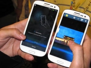 whosin.com-Samsung-GS3-S-Beam